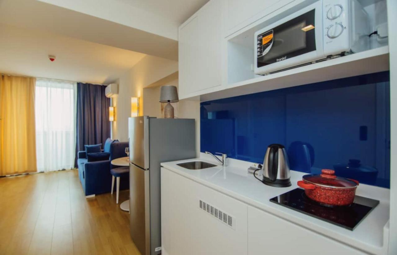 Sea Side Aparthotel In Orbi Complex Batumi Bagian luar foto