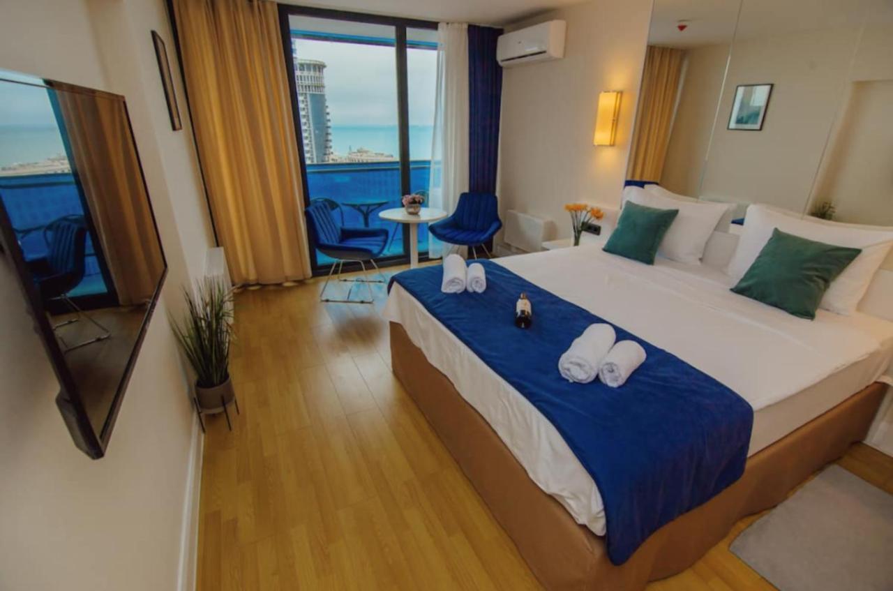 Sea Side Aparthotel In Orbi Complex Batumi Bagian luar foto