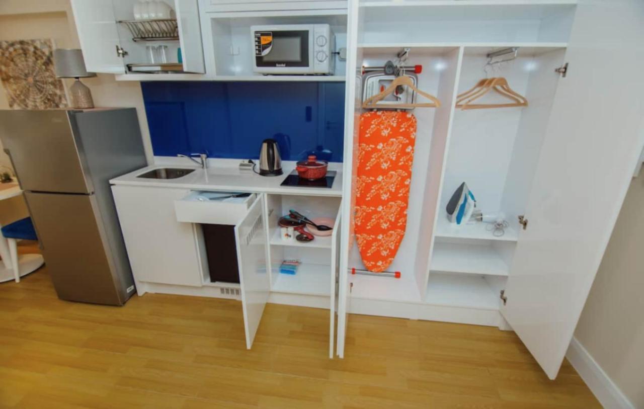 Sea Side Aparthotel In Orbi Complex Batumi Bagian luar foto